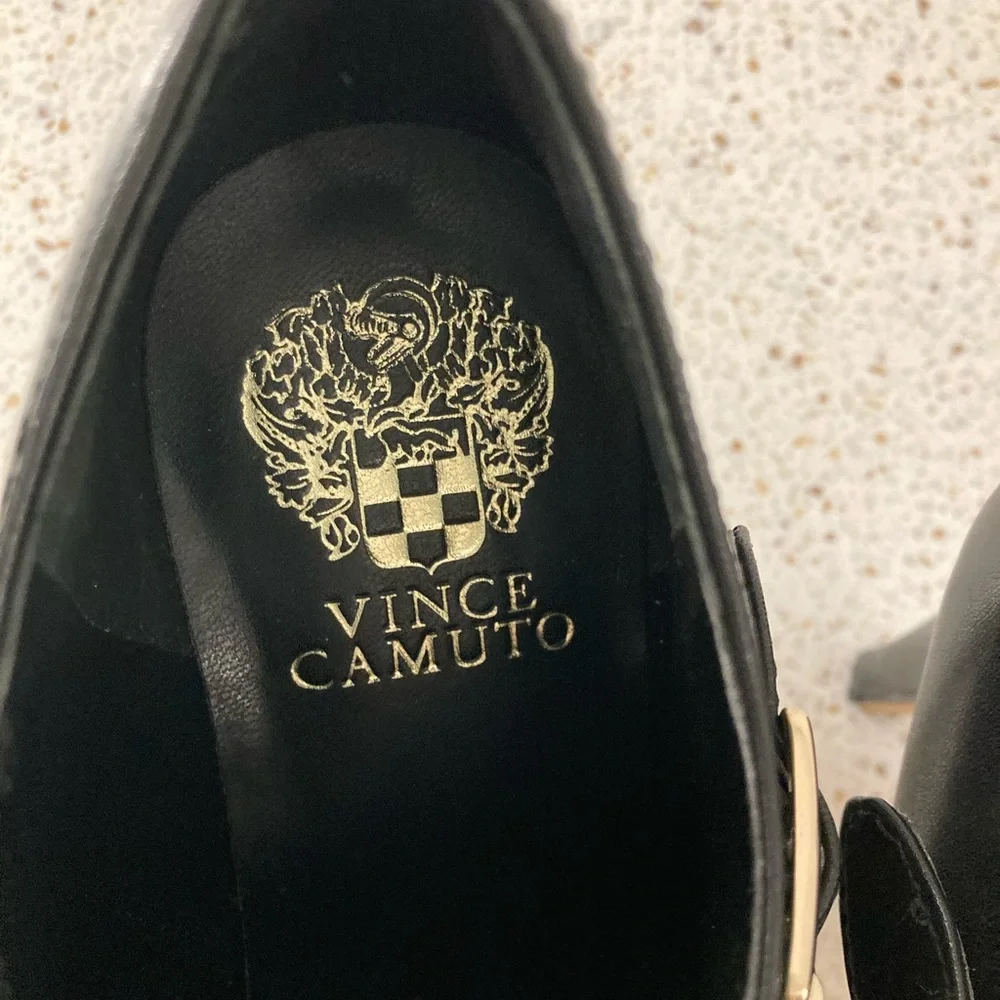 EUC Vince camuto booties - Picture 5 of 5